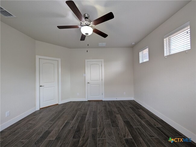 737 Milestone Pk in New Braunfels, TX - Building Photo - Building Photo