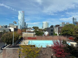 2610 South St in Philadelphia, PA - Building Photo