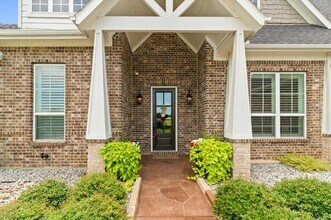 850 San Saba E in Midlothian, TX - Foto de edificio - Building Photo
