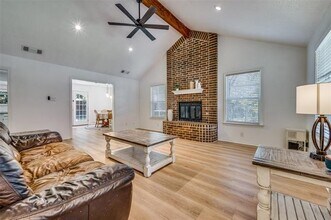 1507 Oxford Ct in Denton, TX - Building Photo - Building Photo