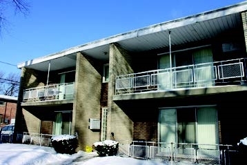 14446 S Calhoun Ave in Chicago, IL - Building Photo