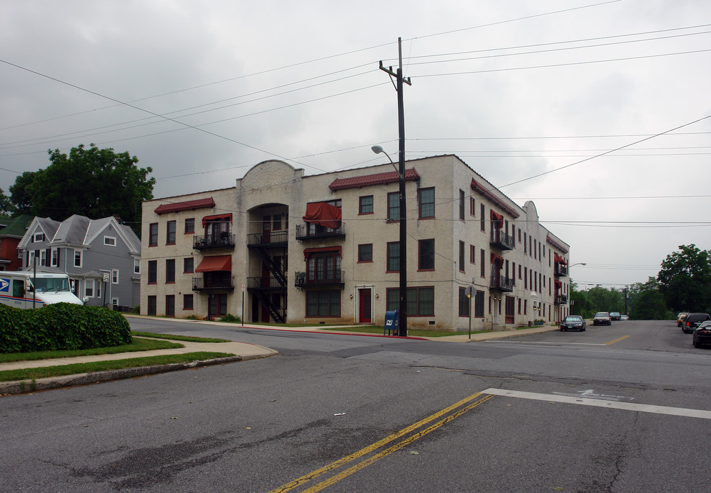 Moller Apartments in Hagerstown, MD - Foto de edificio