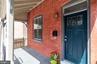 549 Spruce St in Lancaster, PA - Building Photo