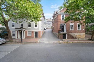 73 Benefit St in Providence, RI - Building Photo