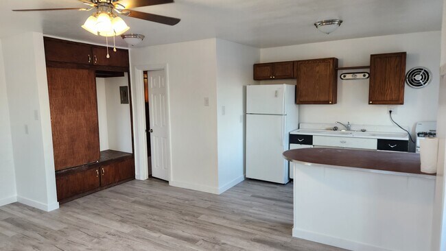 220 1/2 S Madison Ave in Yuma, AZ - Building Photo - Building Photo
