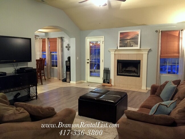 230 Prairie Dr in Branson, MO - Building Photo - Building Photo