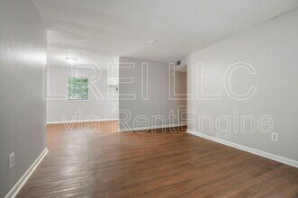 12513 E Orell Rd in Louisville, KY - Building Photo - Building Photo