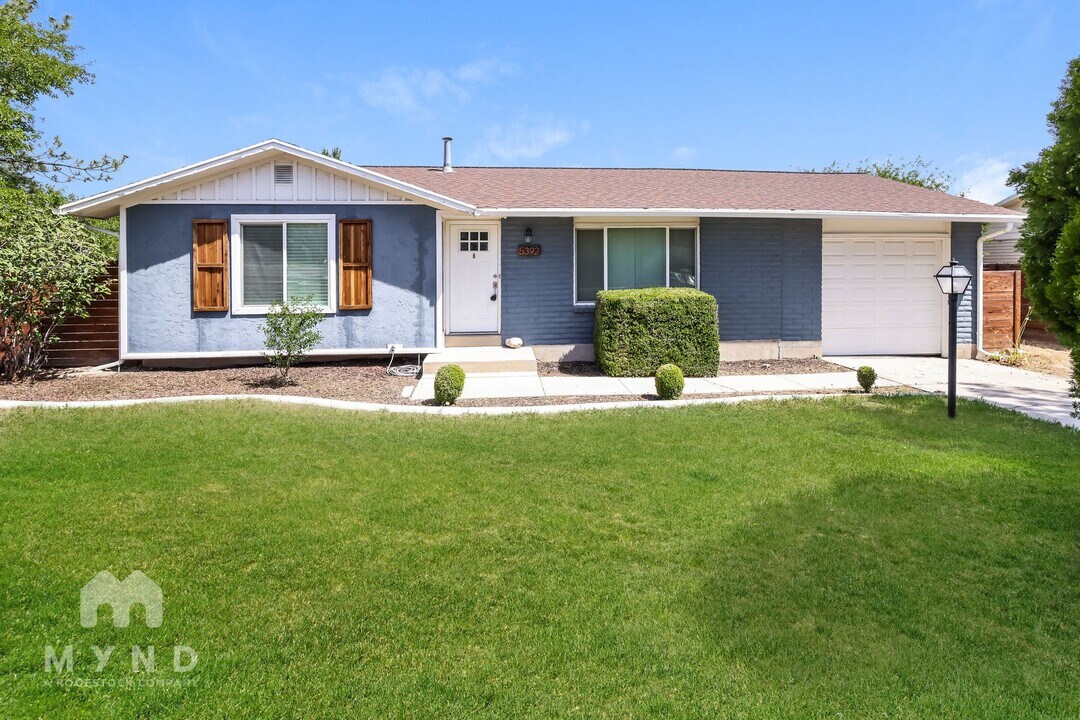 5392 Early Duke St in Salt Lake City, UT - Building Photo
