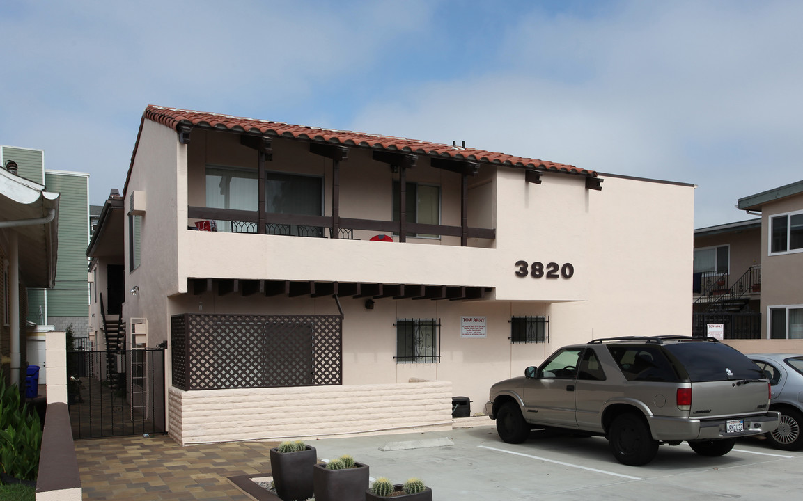 3820 3rd Ave in San Diego, CA - Building Photo