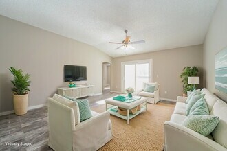 595 Ashcroft Landing Dr in Jacksonville, FL - Building Photo - Building Photo