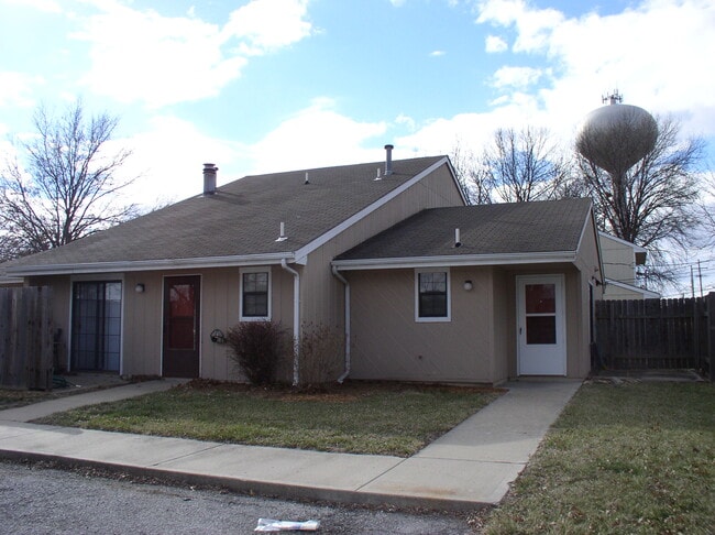 property at 3608 Westridge Dr