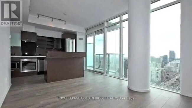 75-3275 St Nicholas St in Toronto, ON - Building Photo - Building Photo