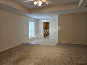 1023 Parkview Cir in Hewitt, TX - Building Photo - Building Photo