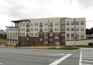 Walton Riverwood in Atlanta, GA - Building Photo - Building Photo