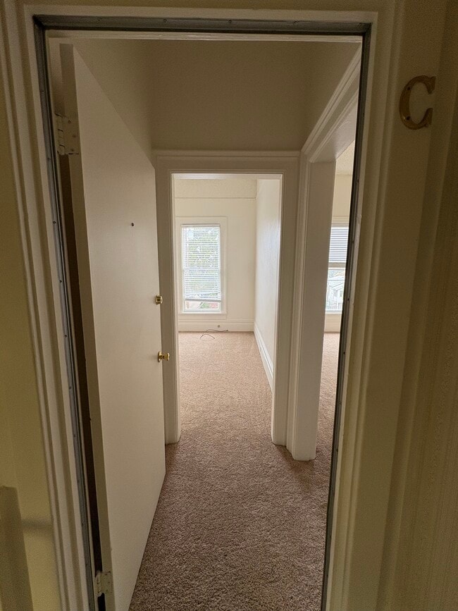 2310 Pacific Ave in Alameda, CA - Building Photo - Building Photo