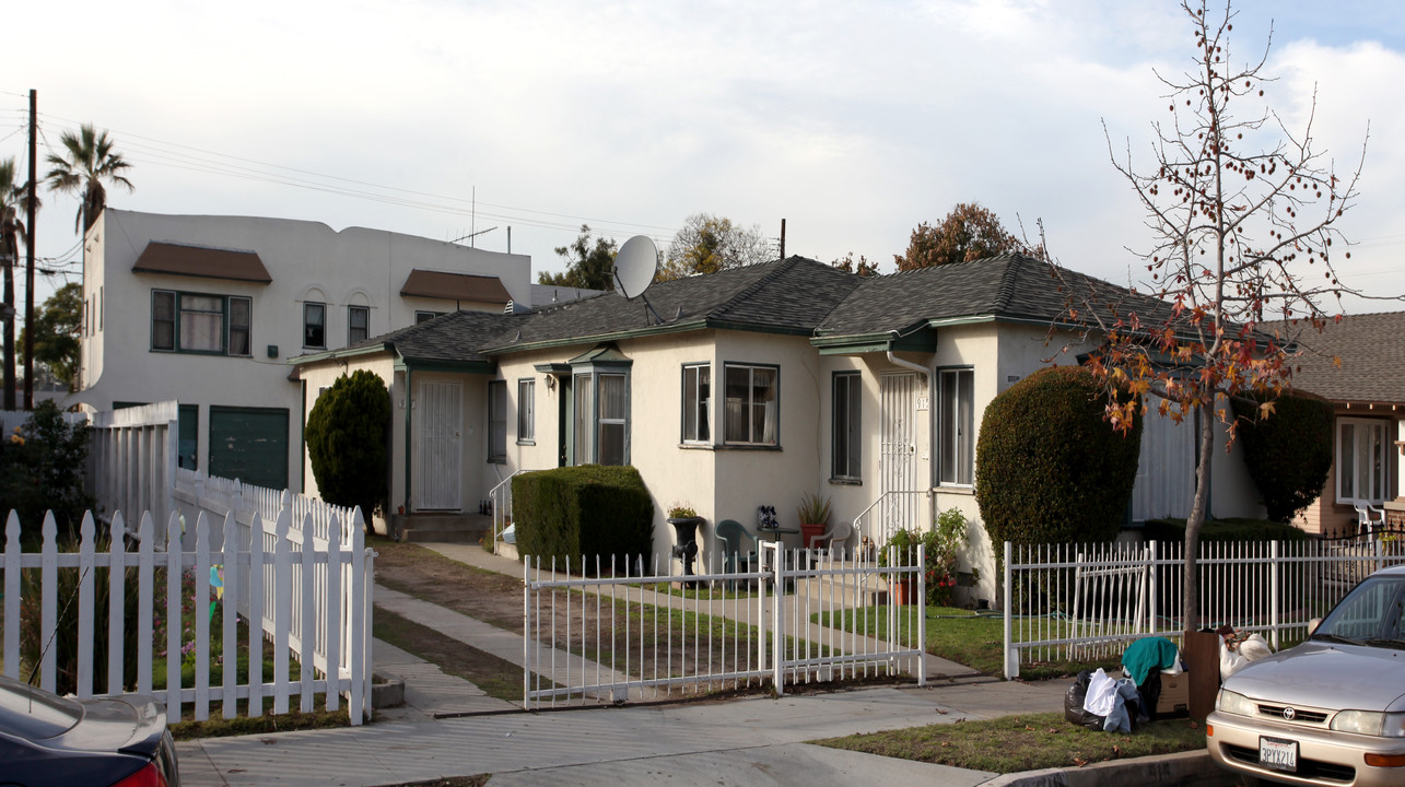 915 Temple Ave in Long Beach, CA - Building Photo