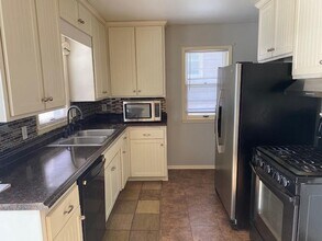 2424 25th St NW in Rochester, MN - Building Photo - Building Photo
