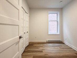 2693 Pie-IX Blvd in Montréal, QC - Building Photo - Building Photo