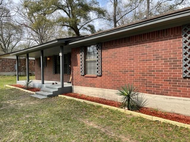 24761 Pine Dr in New Caney, TX - Building Photo