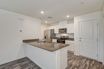 7379 Raimee Brk St in North Las Vegas, NV - Building Photo - Building Photo
