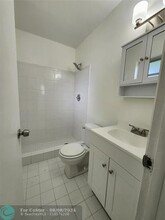 6504 Moseley St in Hollywood, FL - Building Photo - Building Photo