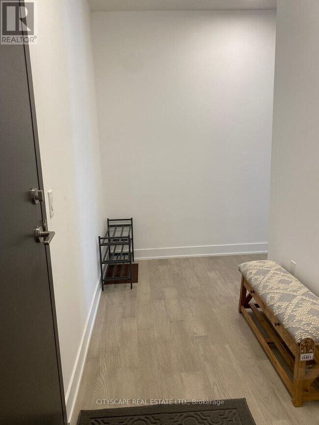 property at 2 Teagarden Ct