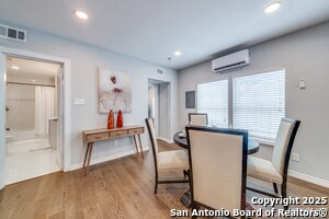 811 W Kings Hwy in San Antonio, TX - Building Photo - Building Photo