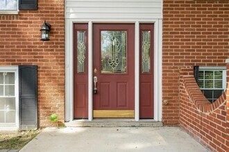 2045 La Grange Rd in Dayton, OH - Building Photo - Building Photo