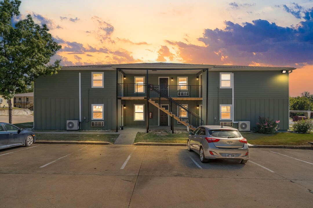 SoFay Lofts in Fayetteville, AR - Foto de edificio