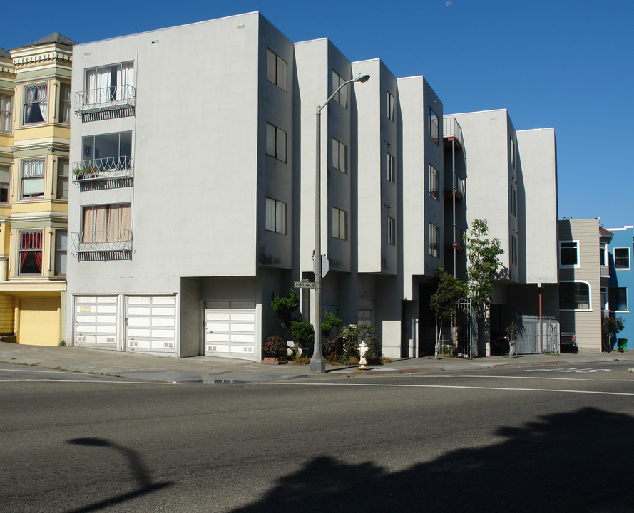 15 Lincoln Way in San Francisco, CA - Building Photo