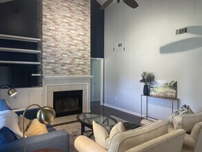 54 Sugaree Dr in Bluffton, SC - Building Photo - Building Photo