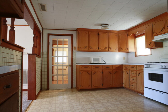1149 Indian Trail in Fayetteville, AR - Building Photo - Building Photo
