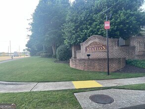 1071 Brittania Rd in Stone Mountain, GA - Building Photo - Building Photo