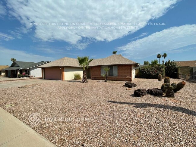 1534 W Nopal Ave in Mesa, AZ - Building Photo - Building Photo