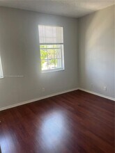 53 Whitehead Cir in Weston, FL - Building Photo - Building Photo