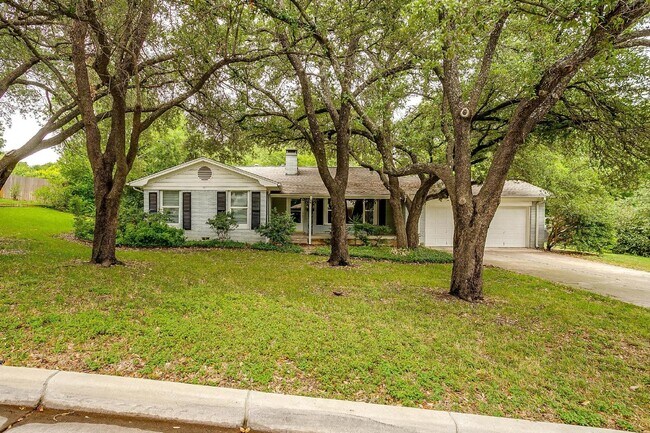 3804 W Clayton Rd in Fort Worth, TX - Building Photo - Building Photo
