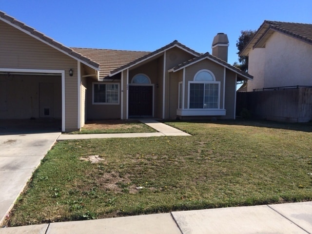 384 Chestnut St in Los Banos, CA - Building Photo - Building Photo