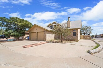 1640 Dennis Babjack Dr in El Paso, TX - Building Photo - Building Photo