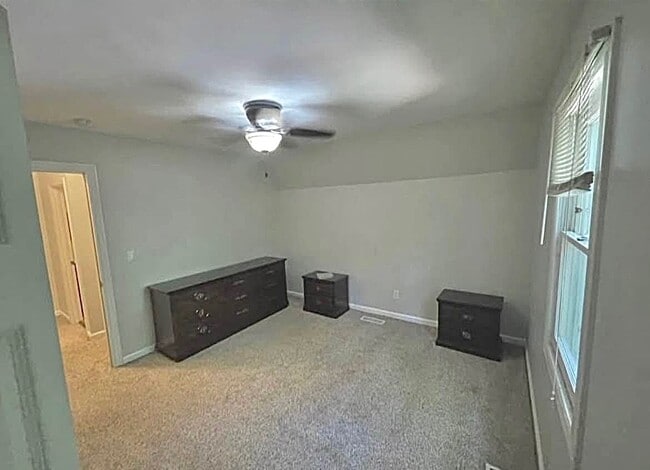 property at 3141 Russell Way Ln