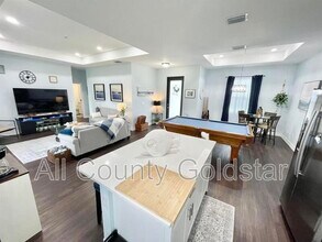 14108 Chesswood Ln in Port Charlotte, FL - Building Photo - Building Photo