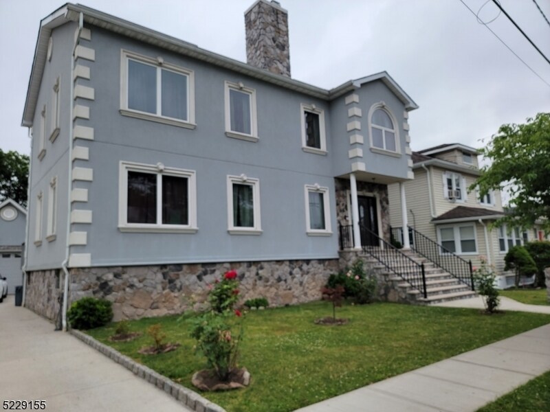 22 Center St in Belleville, NJ - Building Photo