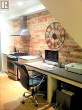 36 Caroline Ave in Toronto, ON - Building Photo - Building Photo