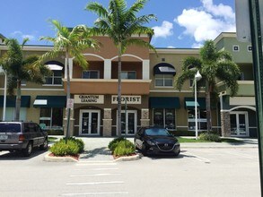 Quantum Town Center in Boynton Beach, FL - Foto de edificio - Building Photo