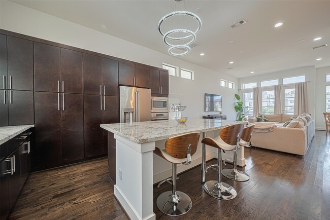 property at 1622 Ovid St