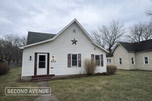 512 Central Ave in Anderson, IN - Building Photo