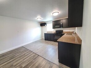 2004 Wesley St in Greenville, TX - Building Photo - Building Photo