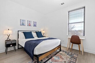 1016 18th Ave S in Nashville, TN - Building Photo - Building Photo