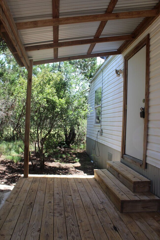895 Fischer Store Rd in Wimberley, TX - Building Photo - Building Photo
