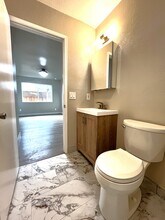 4747 Oregon St, Unit B in San Diego, CA - Building Photo - Building Photo