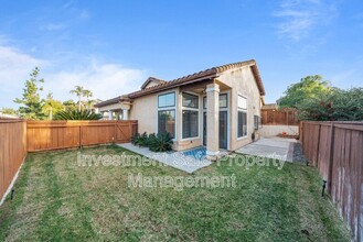 8644 Paseo Ladera in Santee, CA - Building Photo - Building Photo